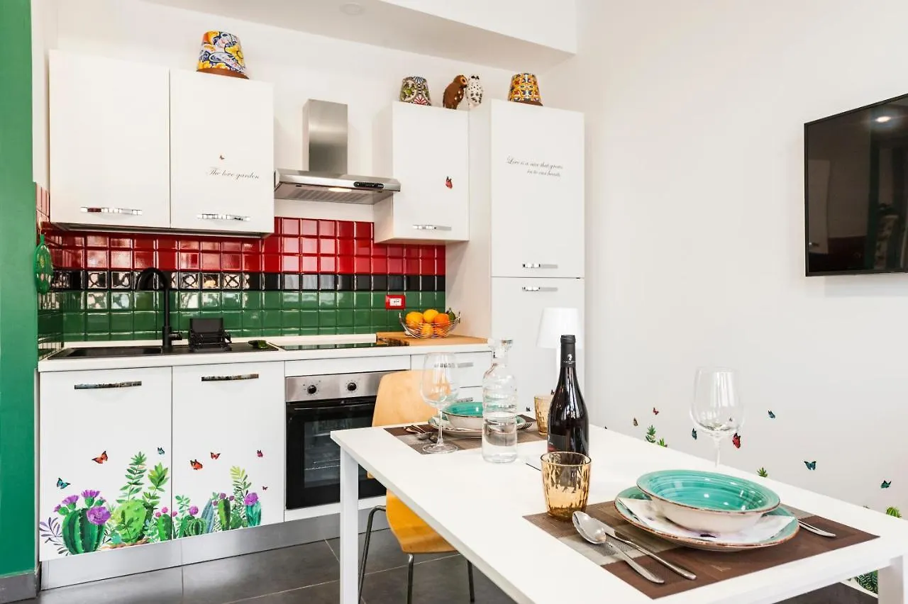 Central Green House Catania Apartment